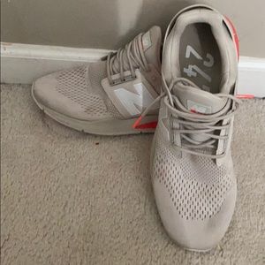 New Balance 247